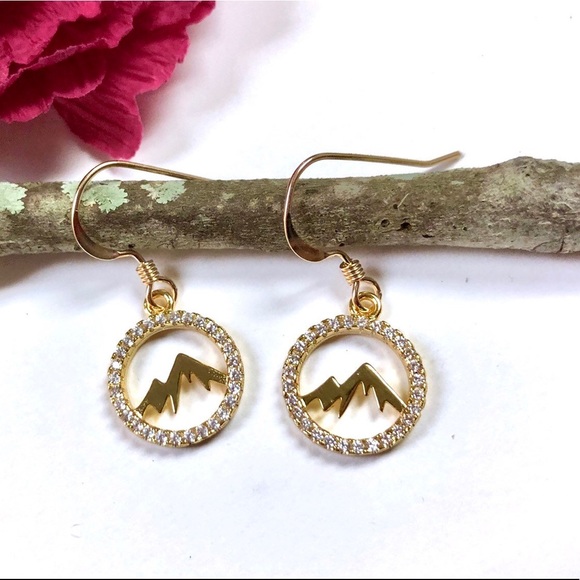 Mountain Earrings, Wanderlust, Nature, Minimalist - Picture 2 of 11
